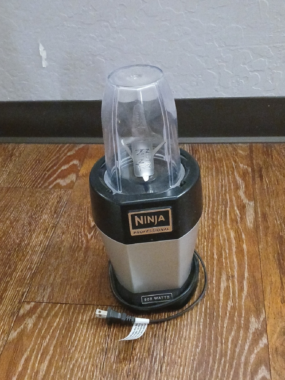 Ninja Nutri Pro Compact Personal Blender — Silver and Black